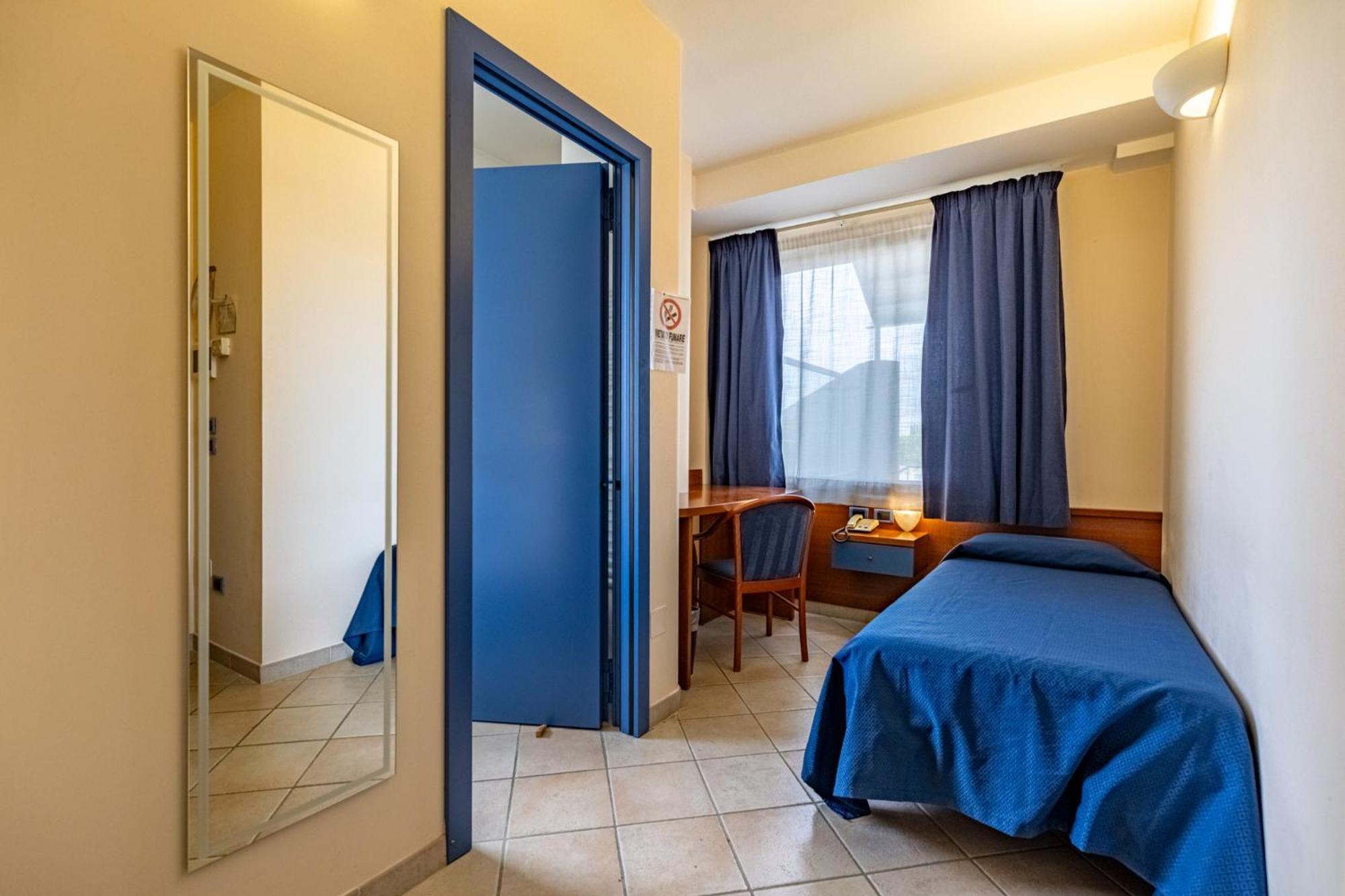 1000 Miglia Hotel Monteroni d'Arbia Ngoại thất bức ảnh