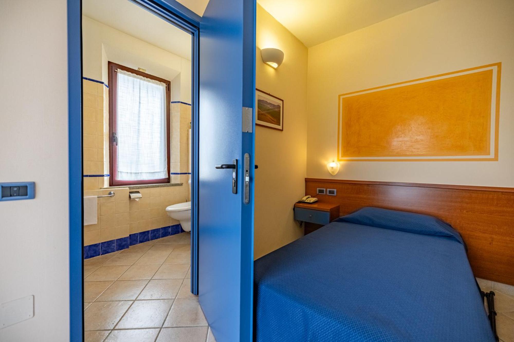 1000 Miglia Hotel Monteroni d'Arbia Ngoại thất bức ảnh