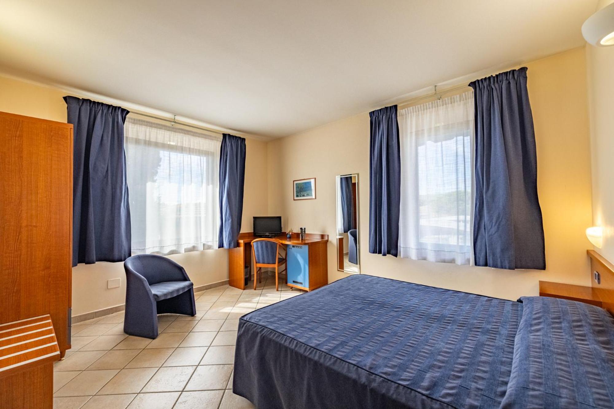 1000 Miglia Hotel Monteroni d'Arbia Ngoại thất bức ảnh