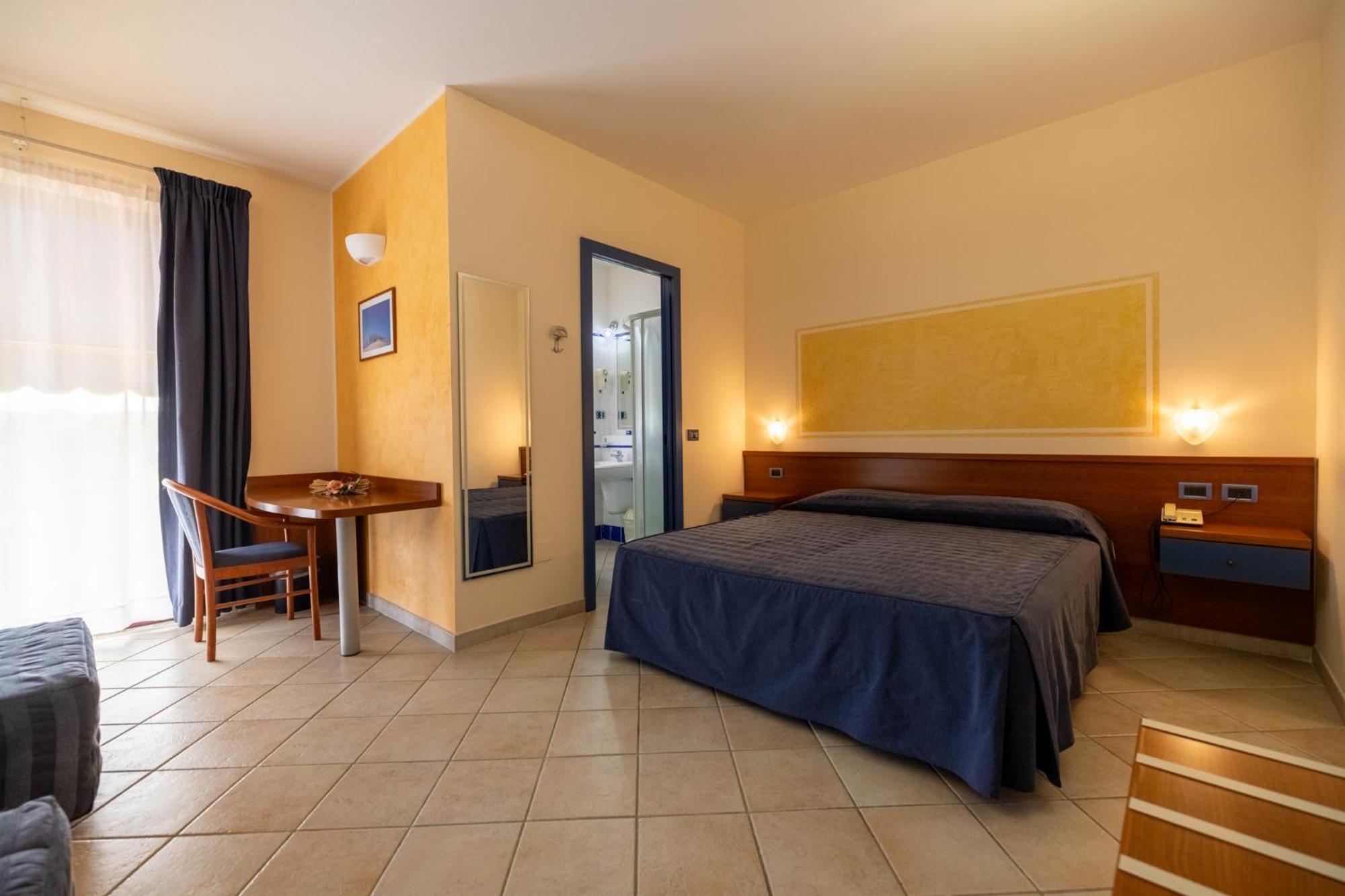 1000 Miglia Hotel Monteroni d'Arbia Ngoại thất bức ảnh