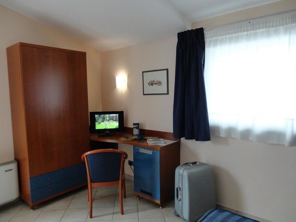1000 Miglia Hotel Monteroni d'Arbia Ngoại thất bức ảnh
